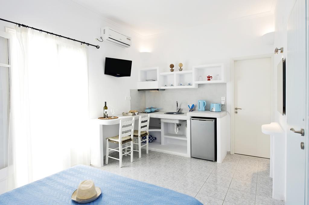 Venia'S Guesthouse Поллония Экстерьер фото